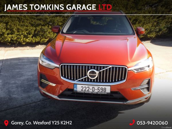 Volvo XC60 Estate, Diesel, 2022, Orange