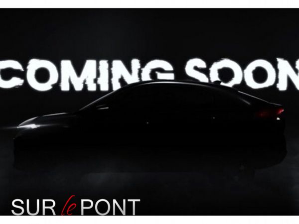 Volkswagen Polo Hatchback, Petrol, 2015, Red