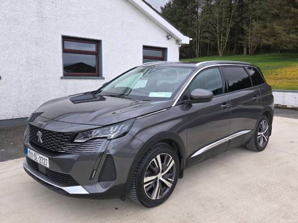 Peugeot 5008 MPV, Diesel, 2021, Grey