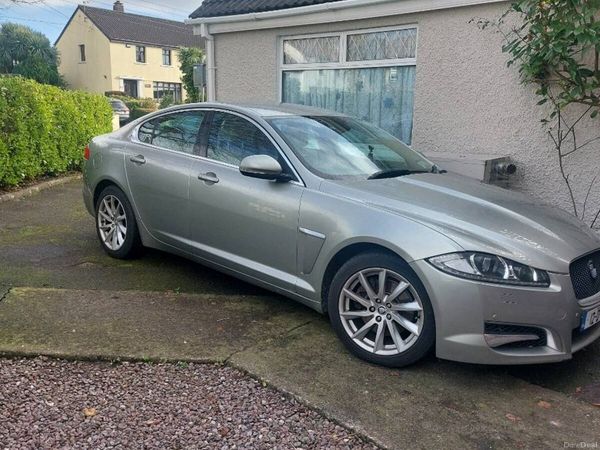 Jaguar XF Saloon, Diesel, 2012, Gold