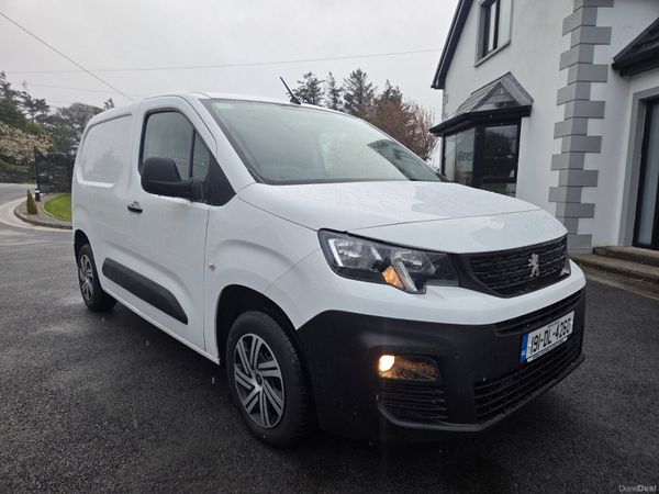 Peugeot Partner MPV, Diesel, 2019, White