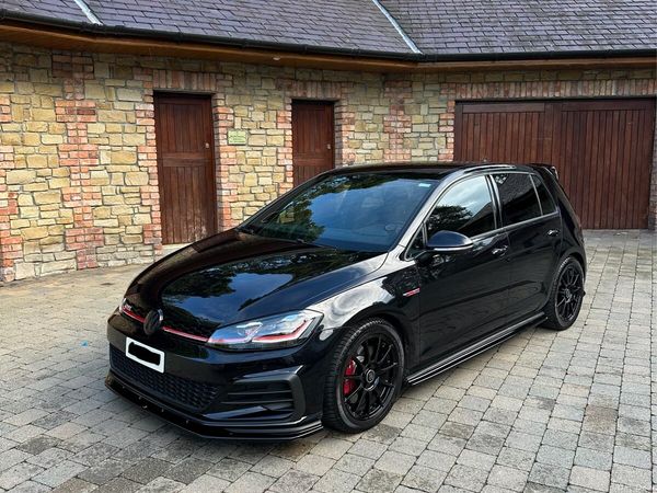 Volkswagen Golf Hatchback, Petrol, 2019, Black