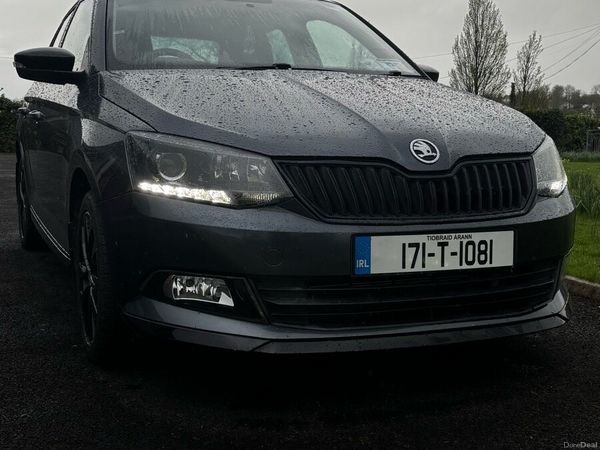 Skoda Fabia Hatchback, Petrol, 2017, Grey