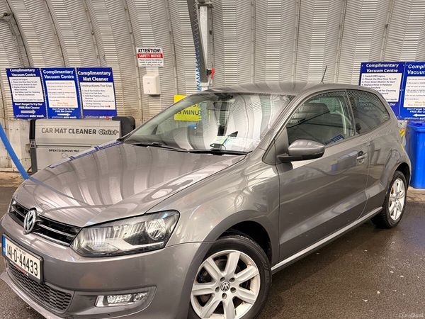 Volkswagen Polo Hatchback, Petrol, 2014, Grey