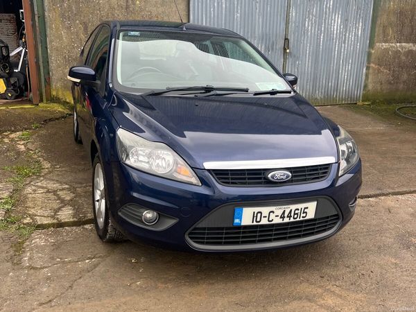 Ford Focus Hatchback, Petrol, 2010, Blue