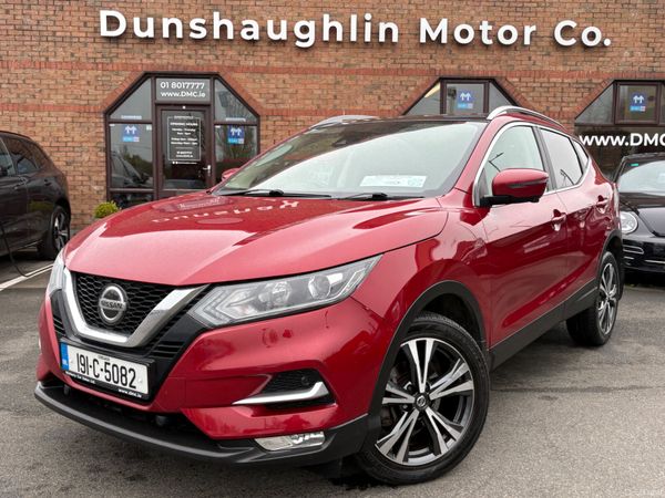 Nissan Qashqai MPV, Diesel, 2019, Red