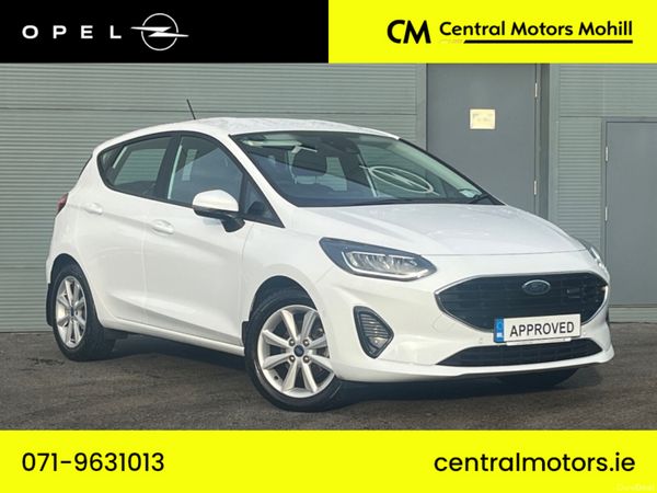 Ford Fiesta Hatchback, Petrol, 2023, White
