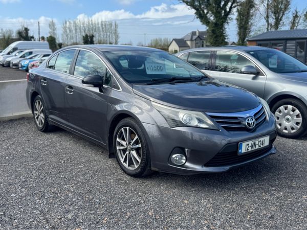 Toyota Avensis Saloon, Diesel, 2012, Grey
