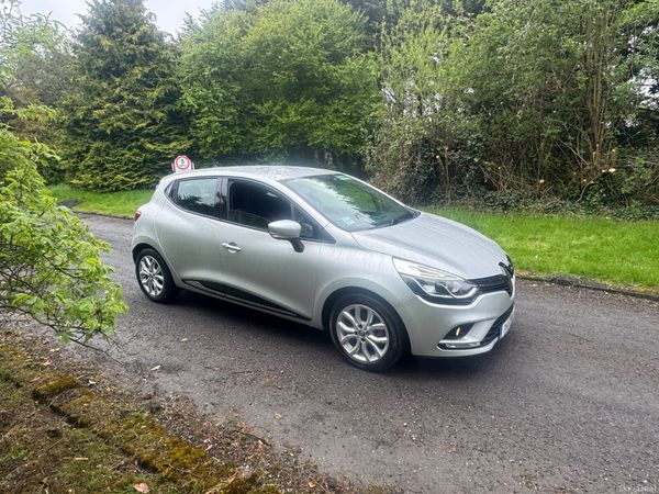 Renault Clio Hatchback, Petrol, 2017, Grey