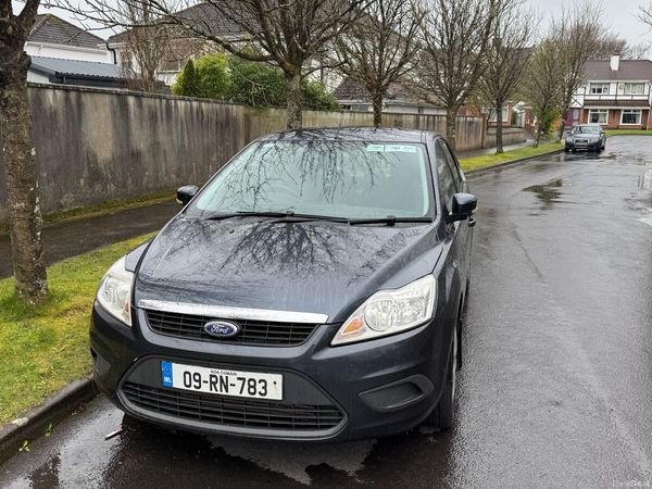 Ford Focus Hatchback, Diesel, 2009, Grey