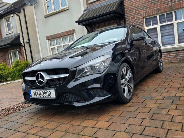 Mercedes-Benz CLA Saloon, Petrol, 2014, Black