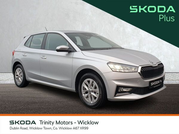 Skoda Fabia Hatchback, Petrol, 2024, Silver