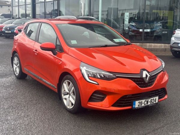 Renault Clio Hatchback, Petrol, 2021, Orange