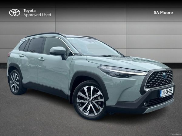 Toyota Corolla Cross SUV, Petrol Hybrid, 2024, Green