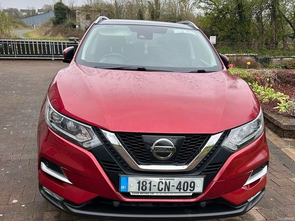 Nissan Qashqai MPV, Diesel, 2018, Red