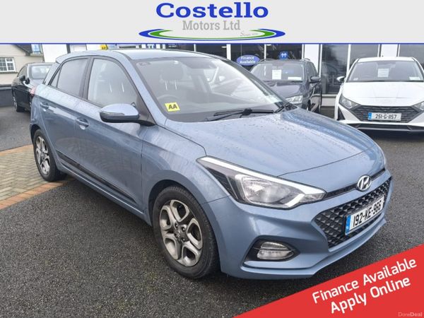 Hyundai i20 Hatchback, Petrol, 2019, Blue