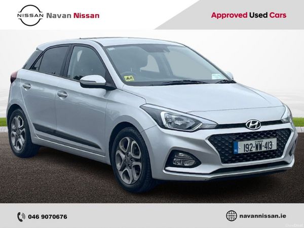 Hyundai i20 Hatchback, Petrol, 2019, Grey