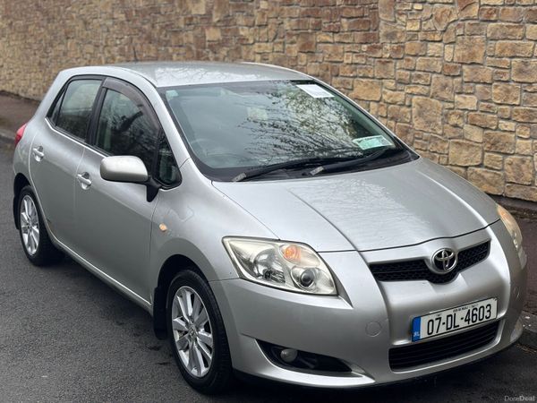 Toyota Auris Hatchback, Petrol, 2007, Silver