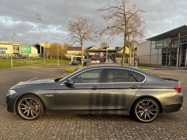BMW 5-Series Saloon, Diesel, 2015, Grey