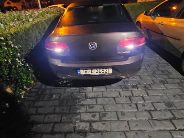 Volkswagen Passat Saloon, Diesel, 2016, Brown