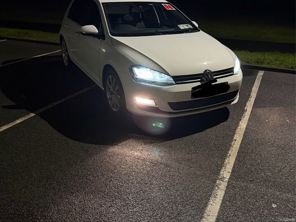 Volkswagen Golf Hatchback, Petrol, 2016, White