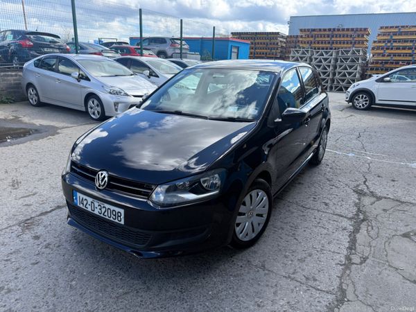 Volkswagen Polo Hatchback, Petrol, 2014, Black