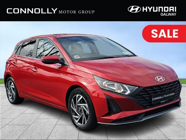 Hyundai i20 Hatchback, Petrol, 2025, Red