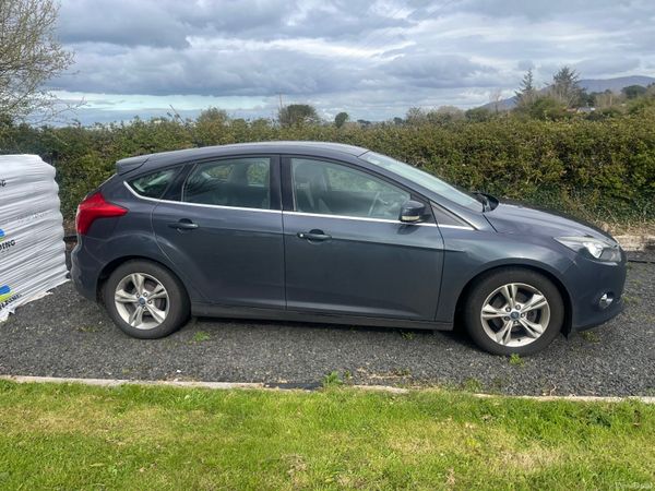 Ford Focus Hatchback, Diesel, 2013, Grey