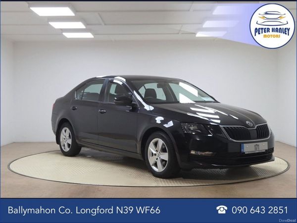 Skoda Octavia Hatchback, Diesel, 2017, Black