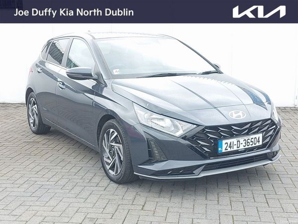 Hyundai i20 Hatchback, Petrol, 2024, Grey