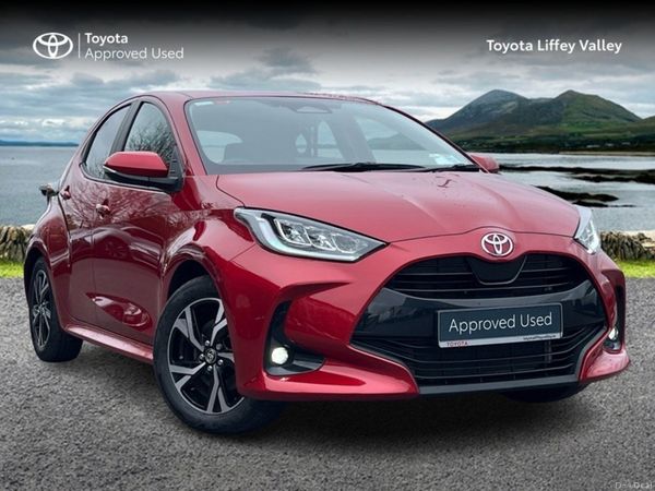 Toyota Yaris Hatchback, Petrol Hybrid, 2024, Red