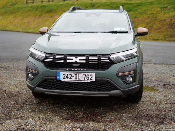 Dacia Sandero Stepway Hatchback, Petrol, 2024, Grey