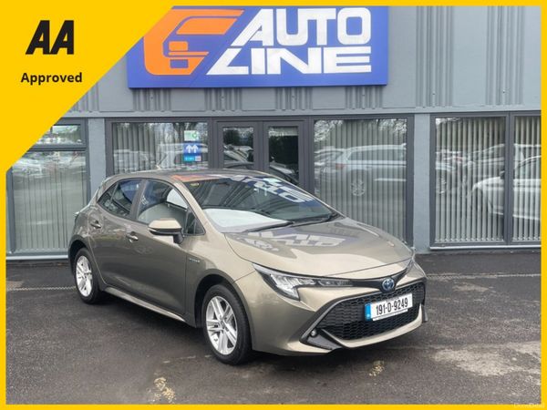 Toyota Corolla Hatchback, Petrol Hybrid, 2019, Green