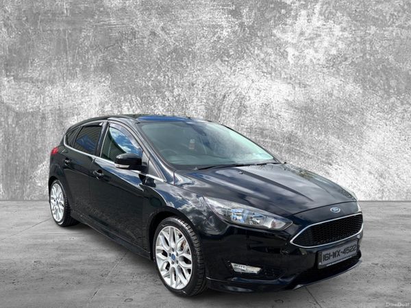Ford Focus Hatchback, Diesel, 2016, Black