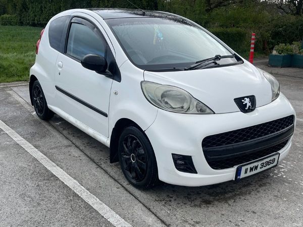 Peugeot 107 Hatchback, Petrol, 2011, White