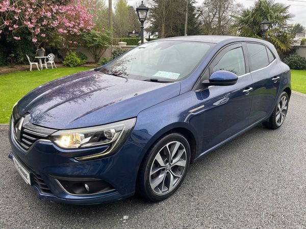 Renault Megane Hatchback, Diesel, 2017, Blue