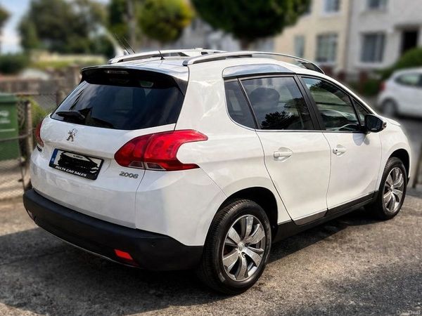 Peugeot 2008 SUV, Petrol, 2015, White