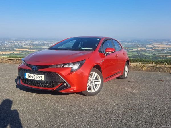 Toyota Corolla Hatchback, Petrol Hybrid, 2019, Red