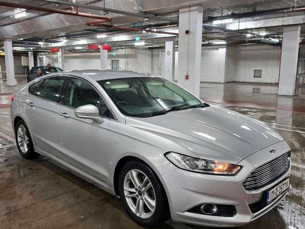 Ford Mondeo Hatchback, Diesel, 2017, Grey