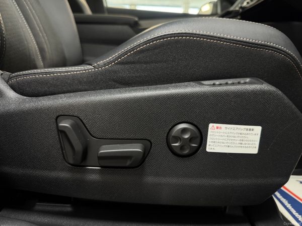 Peugeot 3008 SUV, Bi Fuel, 2021, White