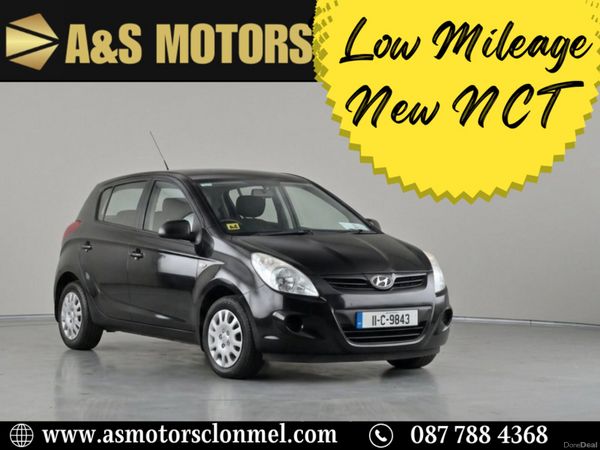 Hyundai i20 Hatchback, Petrol, 2011, Black
