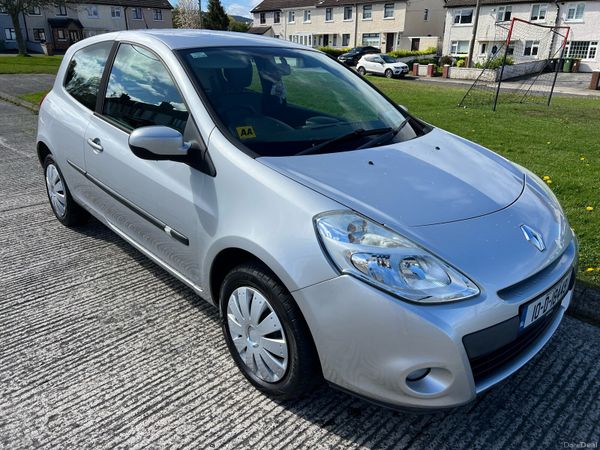 Renault Clio Hatchback, Ethanol Petrol, 2010, Silver
