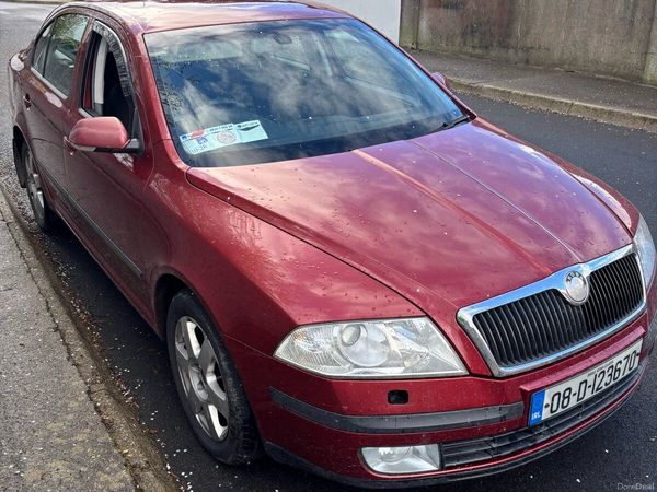 Skoda Octavia Hatchback, Diesel, 2008, Red