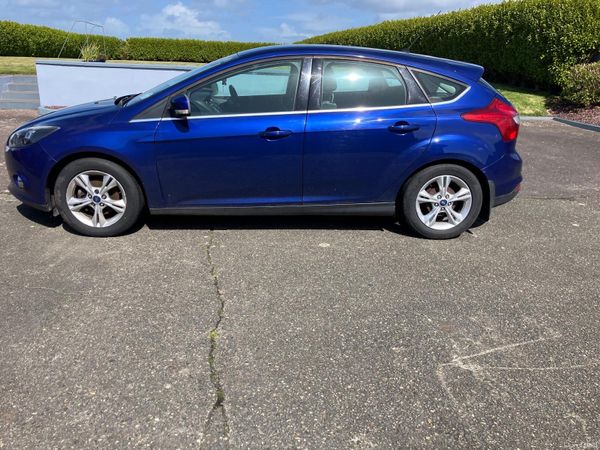 Ford Focus Hatchback, Diesel, 2014, Blue