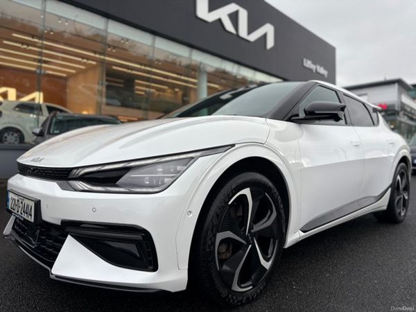 Kia EV6 Hatchback, Electric, 2022, White