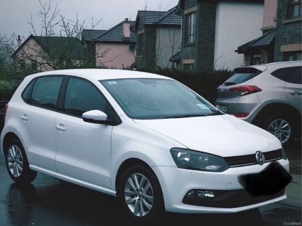 Volkswagen Polo Hatchback, Petrol, 2017, White