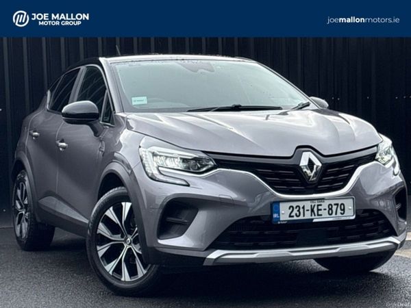 Renault Captur Hatchback, Petrol, 2023, Grey