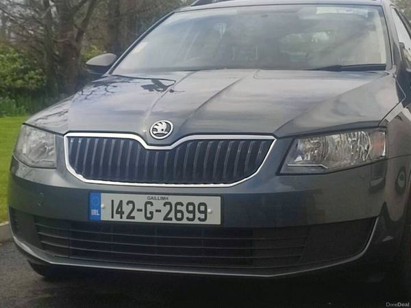 Skoda Octavia Estate, Diesel, 2014, Grey