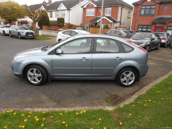 Ford Focus Hatchback, Petrol, 2007, Blue