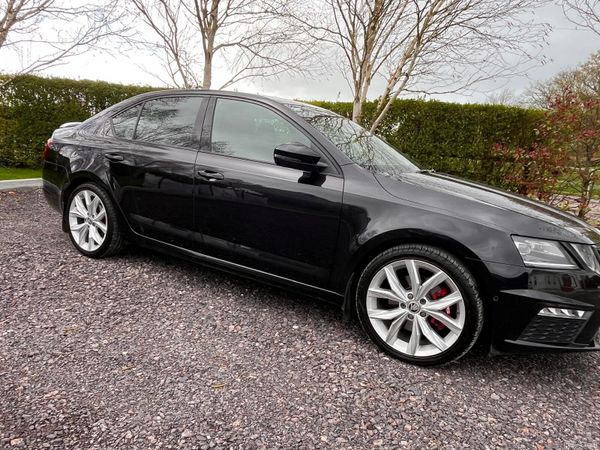 Skoda Octavia Hatchback, Diesel, 2018, Black
